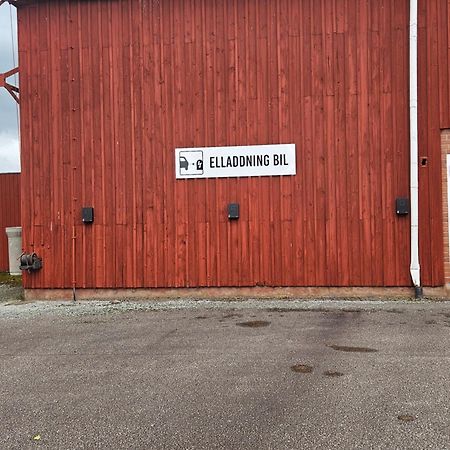 Oernsro Boende Och Staellplatser Skara Exteriér fotografie
