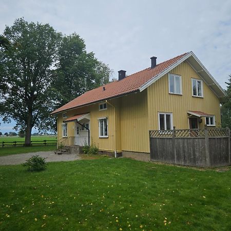 Oernsro Boende Och Staellplatser Skara Pokoj fotografie